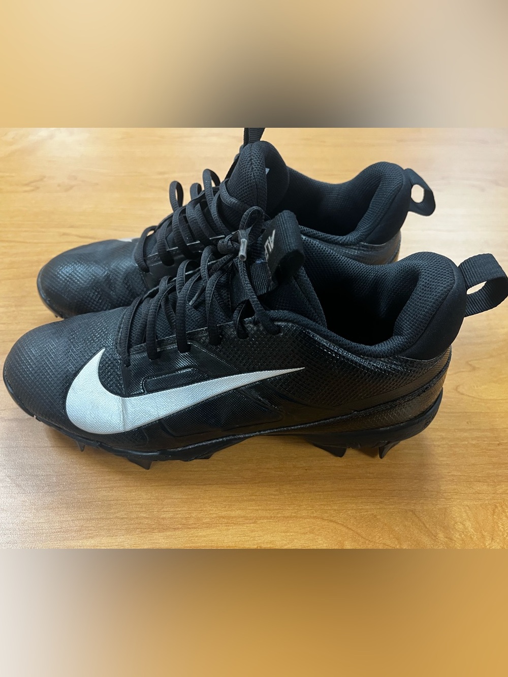 Nike Alpha Menace 4 Shark Football Cleats Womens 8.5 Black Silver Wide